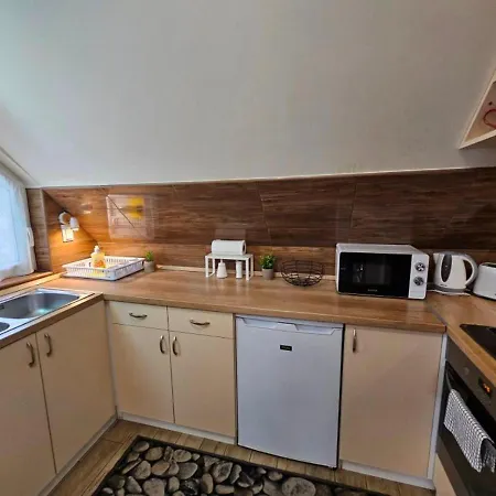 Apartmán Zoli -nori Koelcsey 32 *