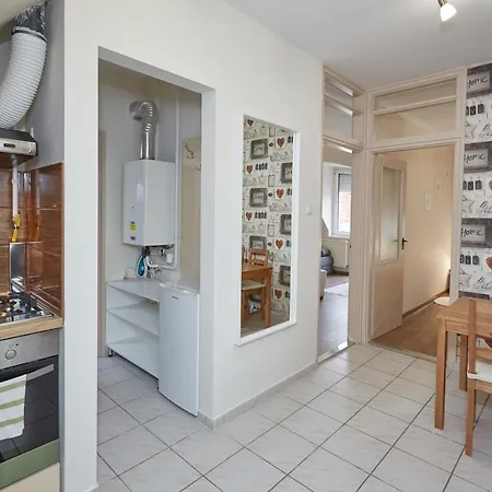 Zoli -nóri Kölcsey 32 Apartman Hajdúszoboszló