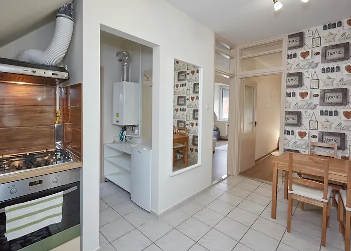 Zoli -nori Koelcsey 32 Apartament Hajdúszoboszló